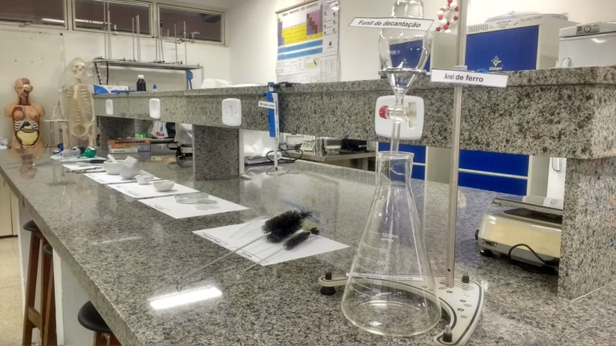 Laboratório de Ensino de Ciências – Química 